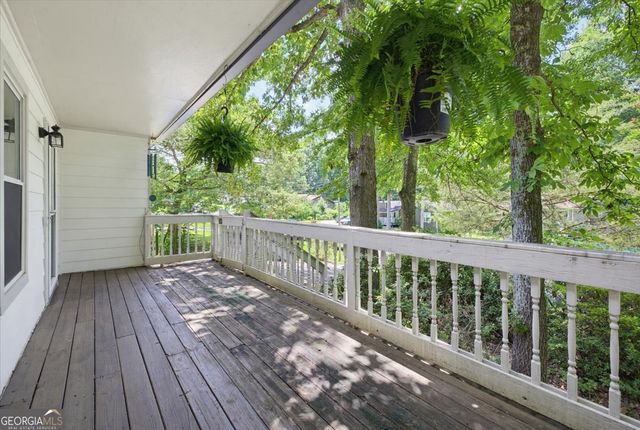 3618 Waverly Oaks Way, Snellville, GA 30039