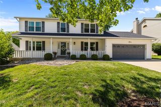 996 San Sebastian Drive, Fenton, MO 63026