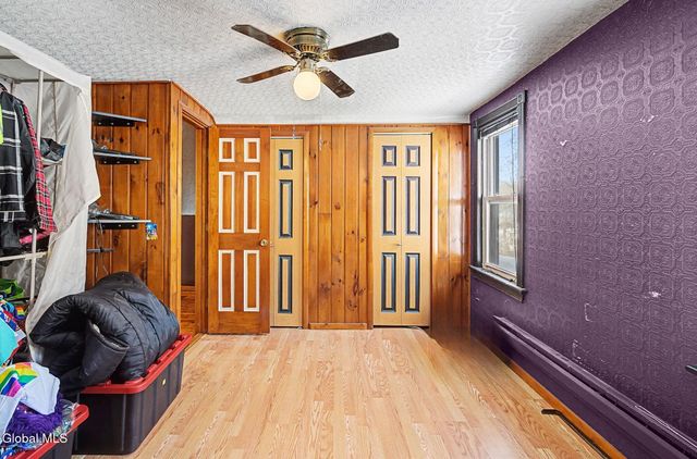 937 6th Street, Rensselaer, NY 12144