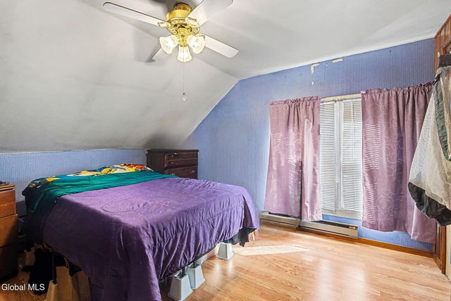 937 6th Street, Rensselaer, NY 12144