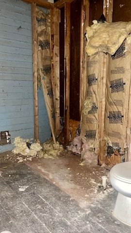 2182 N 5th Street, Chickasha, OK 73018