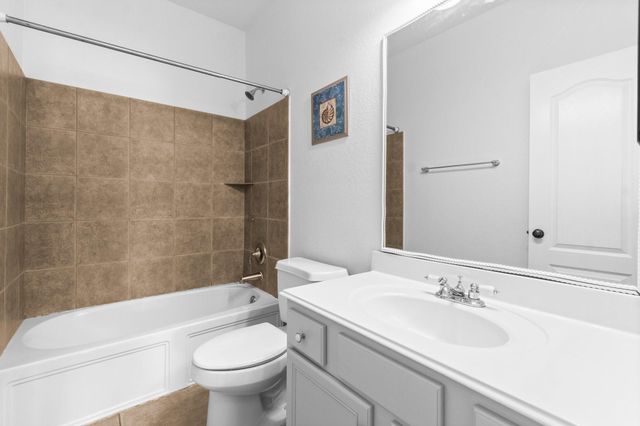 7 Fraiser Fir Place, Spring, TX 77389