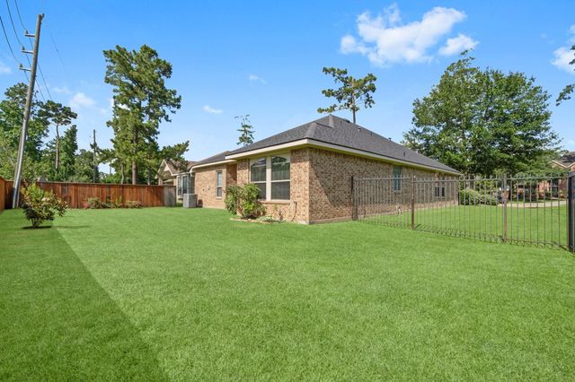7 Fraiser Fir Place, Spring, TX 77389