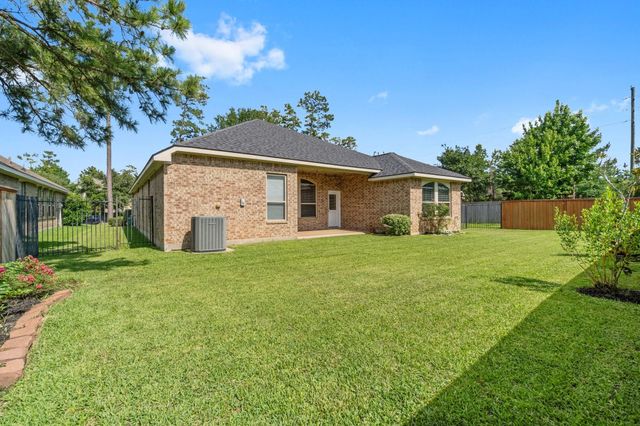 7 Fraiser Fir Place, Spring, TX 77389