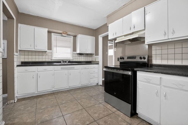 5025 MILLBRANCH RD, Memphis, TN 38116