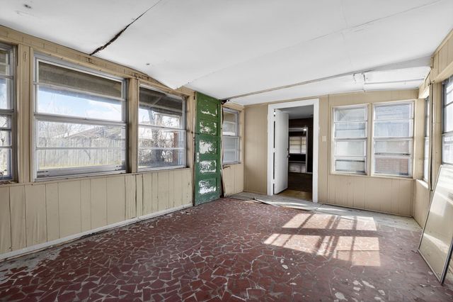 5025 MILLBRANCH RD, Memphis, TN 38116