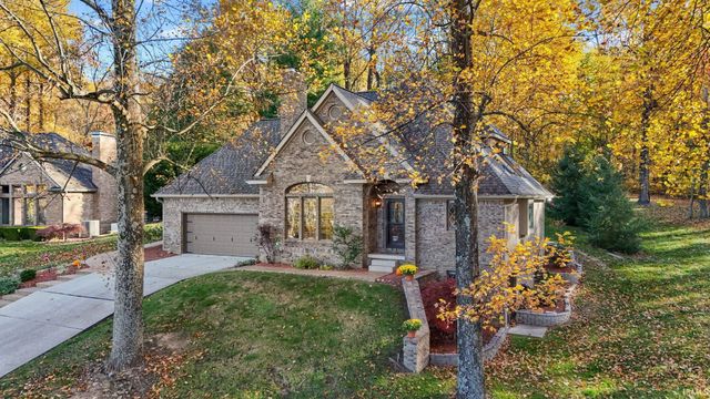 209 River Drive, Bloomfield, IN 47424