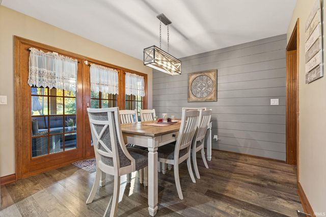 209 River Drive, Bloomfield, IN 47424