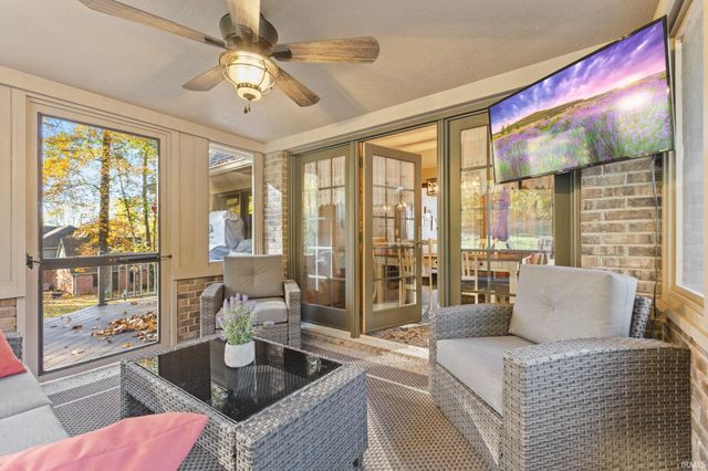 209 River Drive, Bloomfield, IN 47424