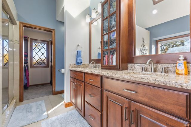 209 River Drive, Bloomfield, IN 47424