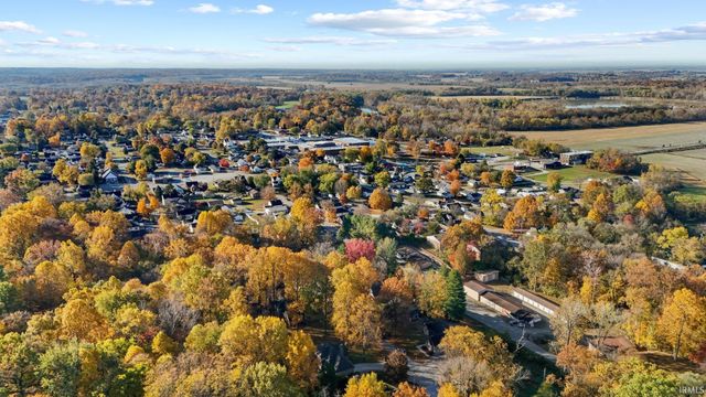 209 River Drive, Bloomfield, IN 47424