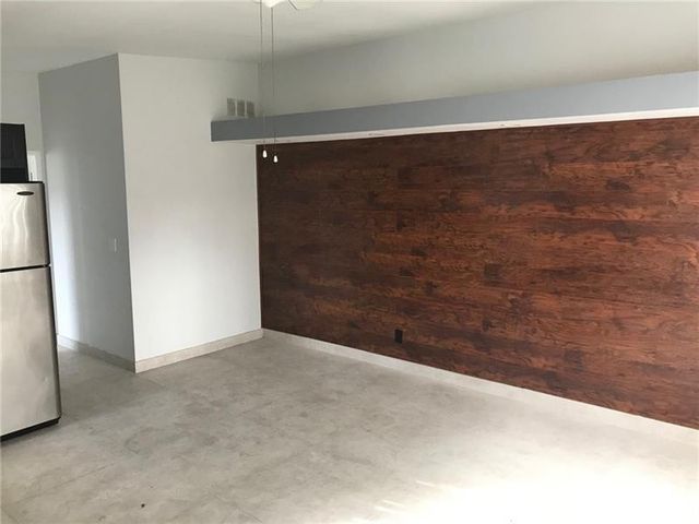 725 S 20th Avenue 1, Hollywood, FL 33020
