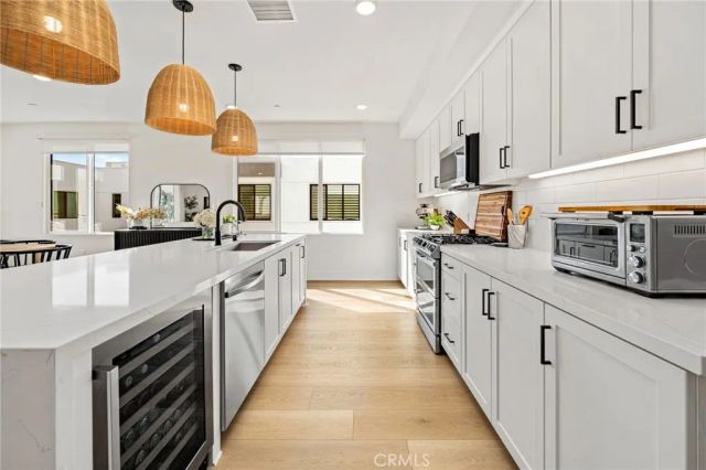 16175 Dawn Way 302, Tustin, CA 92782