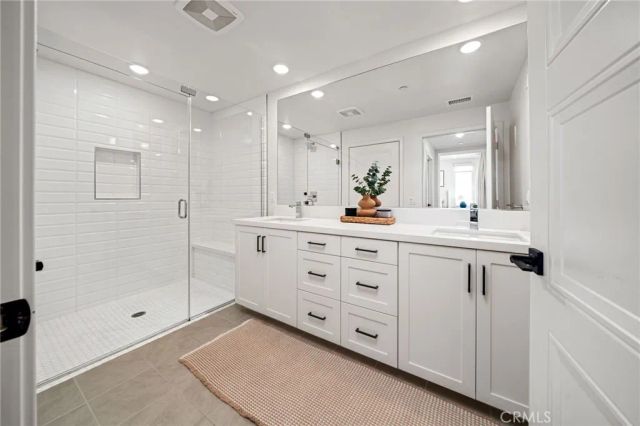 16175 Dawn Way 302, Tustin, CA 92782