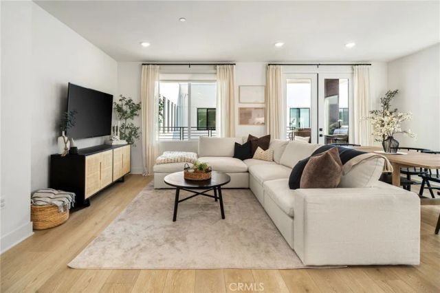 16175 Dawn Way 302, Tustin, CA 92782