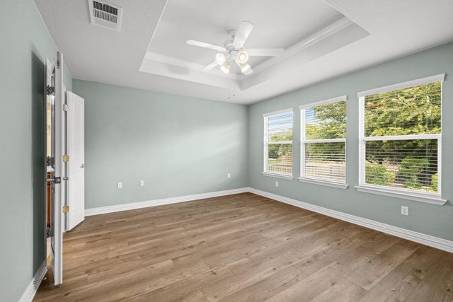 408 Sheldon Lake DR, Georgetown, TX 78633