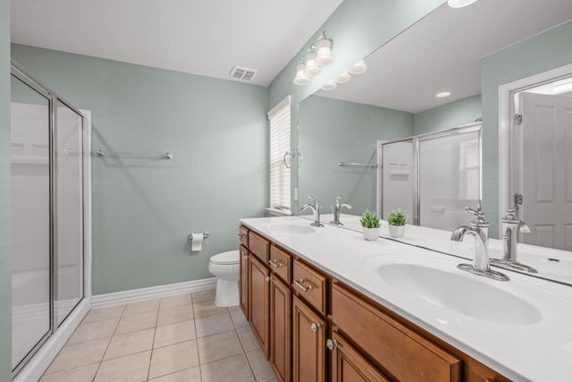 408 Sheldon Lake DR, Georgetown, TX 78633