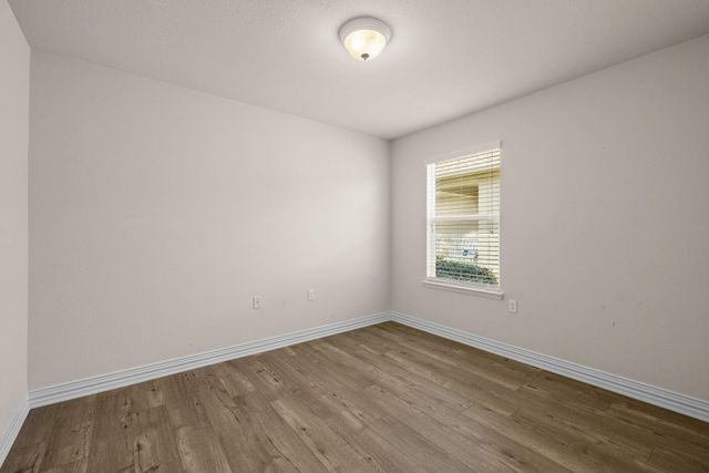 408 Sheldon Lake DR, Georgetown, TX 78633