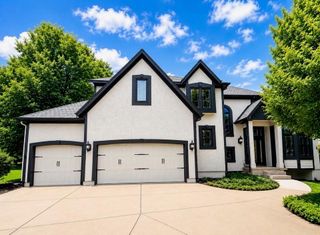 10820 S CEDAR NILES Boulevard, Olathe, KS 66061