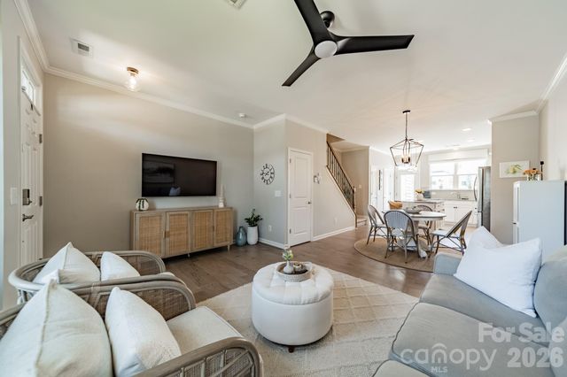 464 Spring Gardens Drive 216, Belmont, NC 28012
