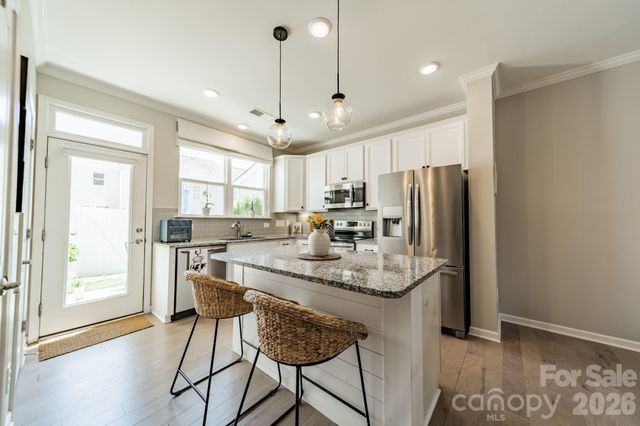 464 Spring Gardens Drive 216, Belmont, NC 28012