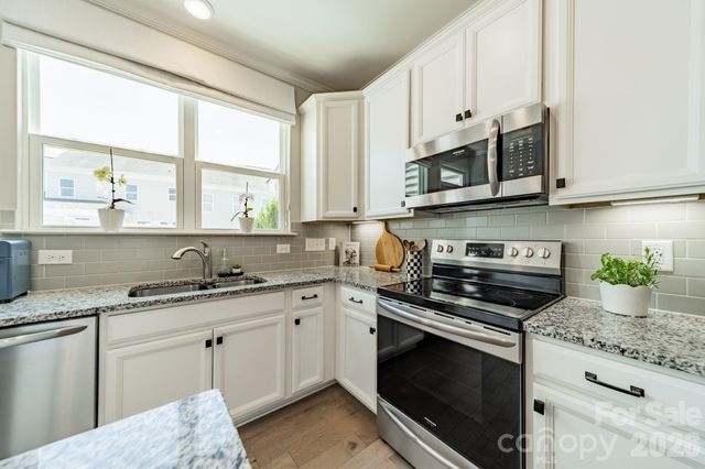 464 Spring Gardens Drive 216, Belmont, NC 28012