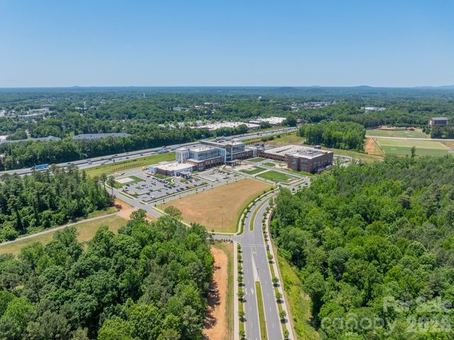 464 Spring Gardens Drive 216, Belmont, NC 28012