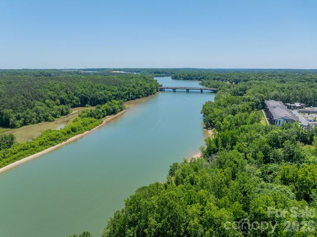 464 Spring Gardens Drive 216, Belmont, NC 28012