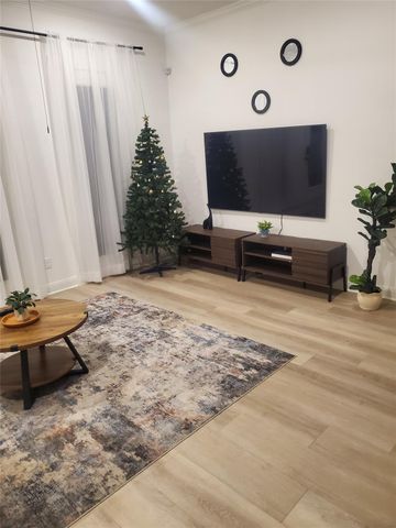 5113 Briscoe Street A, Houston, TX 77033