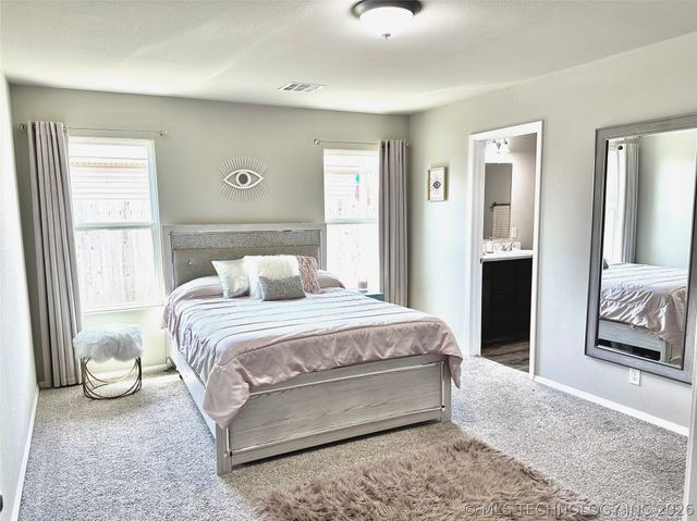 1240 E Richmond Street, Broken Arrow, OK 74012