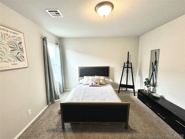 1240 E Richmond Street, Broken Arrow, OK 74012