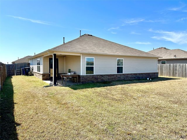 1240 E Richmond Street, Broken Arrow, OK 74012