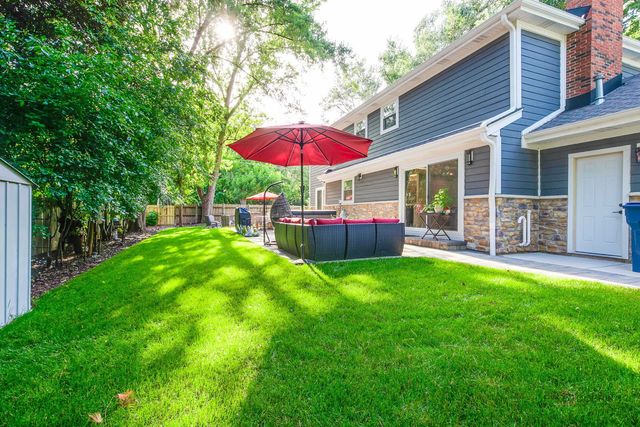 2759 Royal Drive, Northbrook, IL 60062