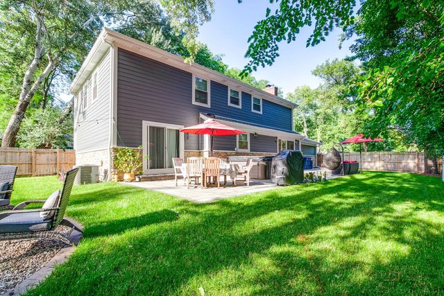 2759 Royal Drive, Northbrook, IL 60062