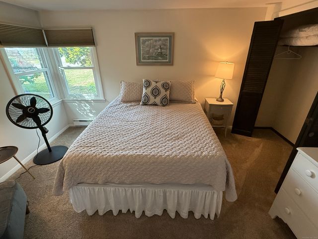 2 Reed Avenue, Waterford, CT 06385