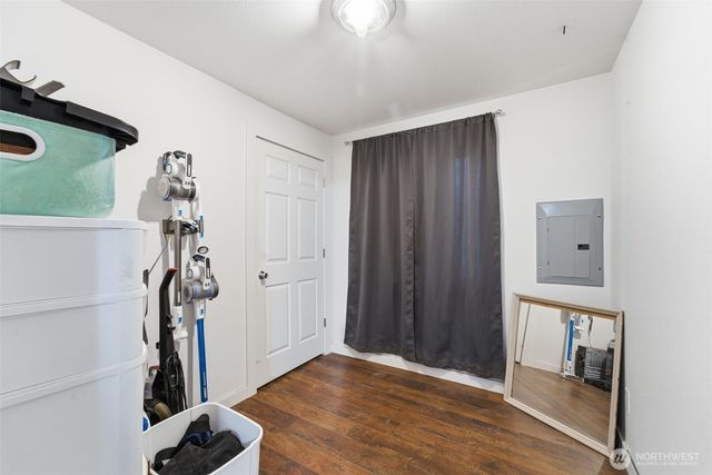 306 E 5th Avenue, Warden, WA 98857