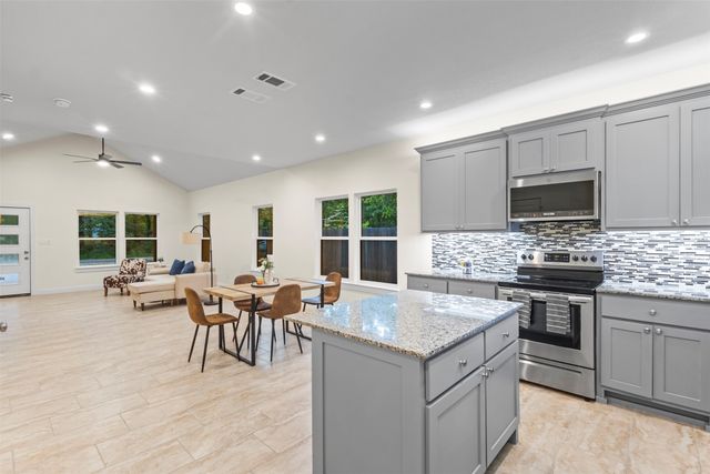 117 Pawnee Trail, Mabank, TX 75156