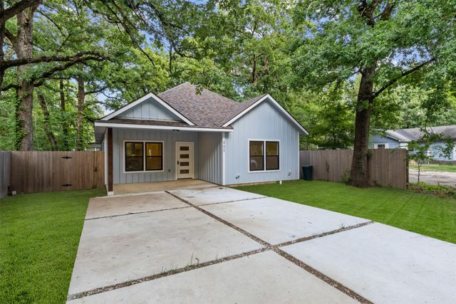 117 Pawnee Trail, Mabank, TX 75156