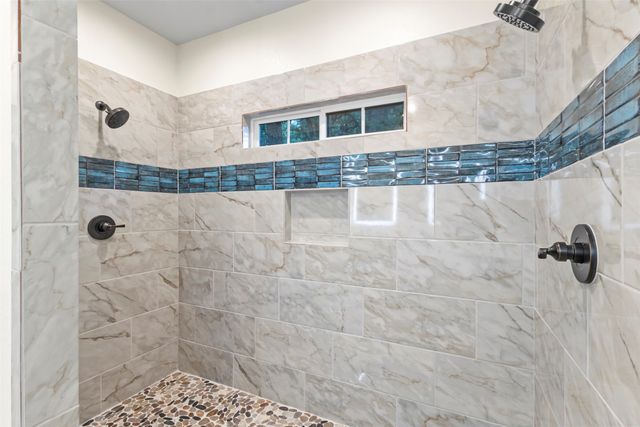 117 Pawnee Trail, Mabank, TX 75156