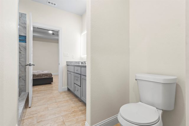 117 Pawnee Trail, Mabank, TX 75156