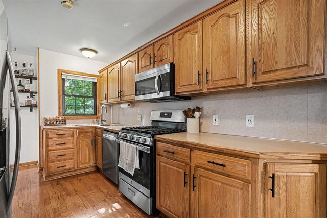912 Wendover Boulevard, Norton Shores, MI 49441
