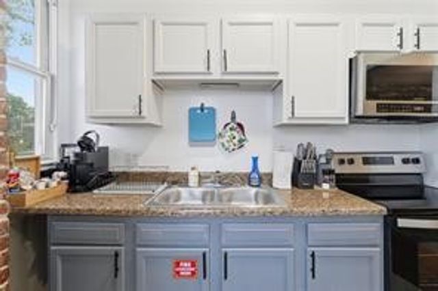 5205 Stanton Ave, Lawrenceville, PA 15201