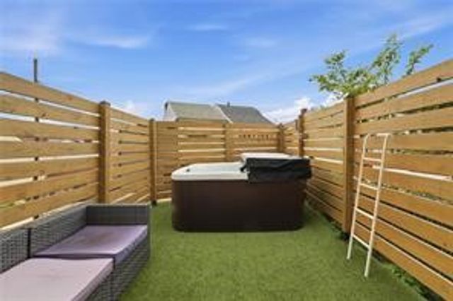 5205 Stanton Ave, Lawrenceville, PA 15201