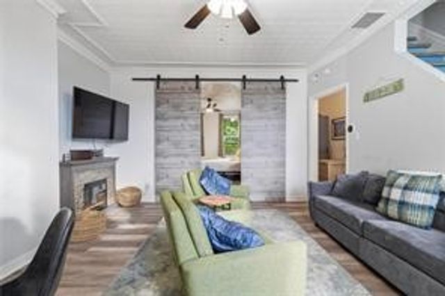5205 Stanton Ave, Lawrenceville, PA 15201