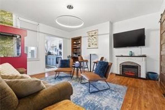 5205 Stanton Ave, Lawrenceville, PA 15201