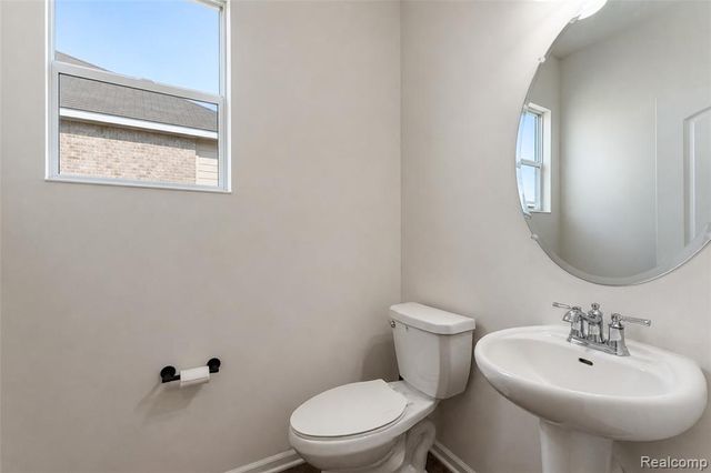 2716 Maize Loop, Saline, MI 48176