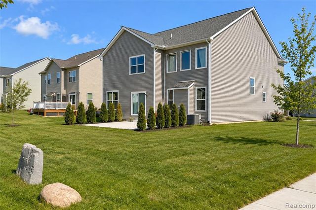 2716 Maize Loop, Saline, MI 48176