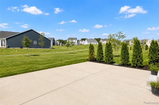 2716 Maize Loop, Saline, MI 48176