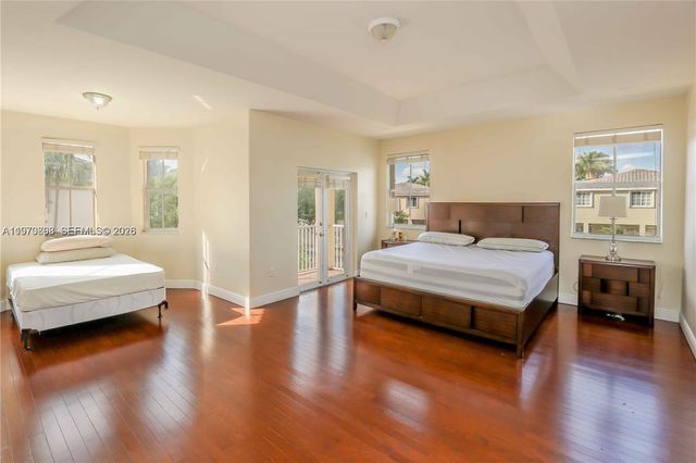 4612 NW 94th Ct 4612, Doral, FL 33178