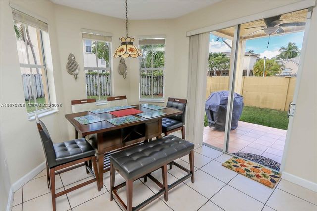 4612 NW 94th Ct 4612, Doral, FL 33178